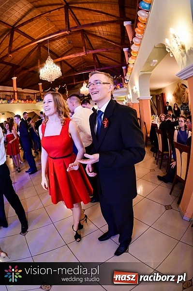 Zdjęcie w galerii na portalu naszraciborz.pl: Tak się bawił Mechanik - bal w Rogowie wiadomości z regionu