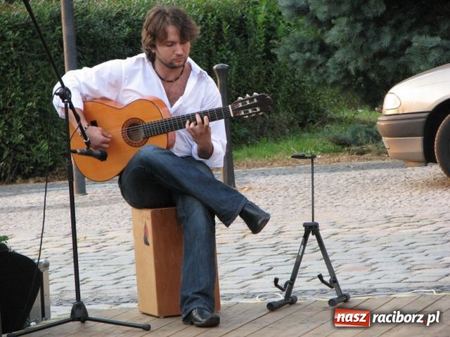 Zdjęcie w galerii na portalu naszraciborz.pl: Bluesowy wieczór z nutką flamenco wiadomości z regionu