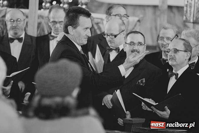 Zdjęcie w galerii na portalu naszraciborz.pl: Wsp&oacute;lne kolędowanie w okrąglaku wiadomości z regionu