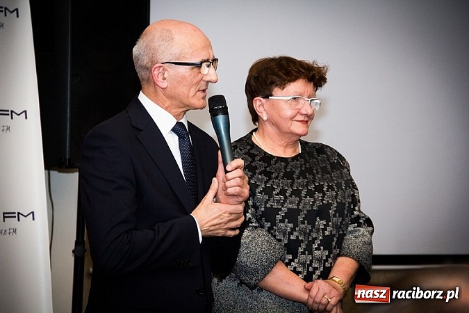 Zdjęcie w galerii na portalu naszraciborz.pl: Dziś w AquaBraxie wręczono kolejne statuetki Mieszko wiadomości z regionu