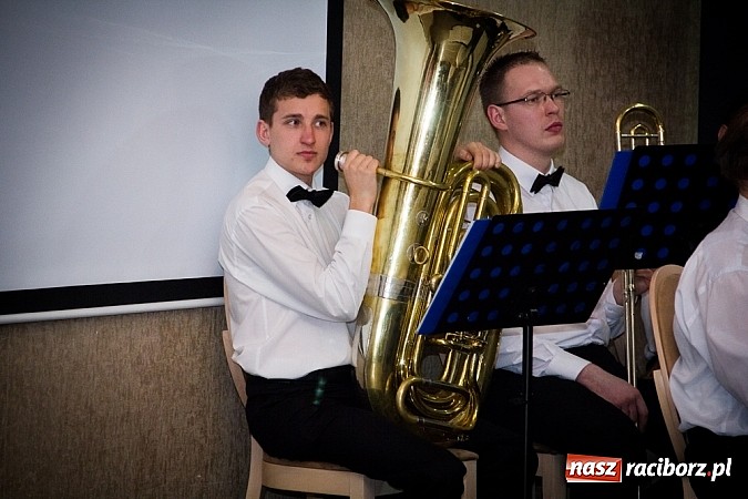 Zdjęcie w galerii na portalu naszraciborz.pl: Dziś w AquaBraxie wręczono kolejne statuetki Mieszko wiadomości z regionu