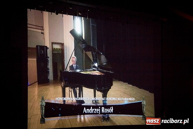 Zdjęcie w galerii na portalu naszraciborz.pl: Dziś w AquaBraxie wręczono kolejne statuetki Mieszko wiadomości z regionu