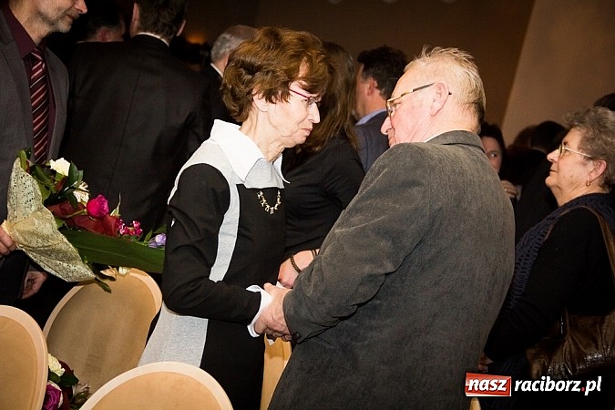 Zdjęcie w galerii na portalu naszraciborz.pl: Dziś w AquaBraxie wręczono kolejne statuetki Mieszko wiadomości z regionu