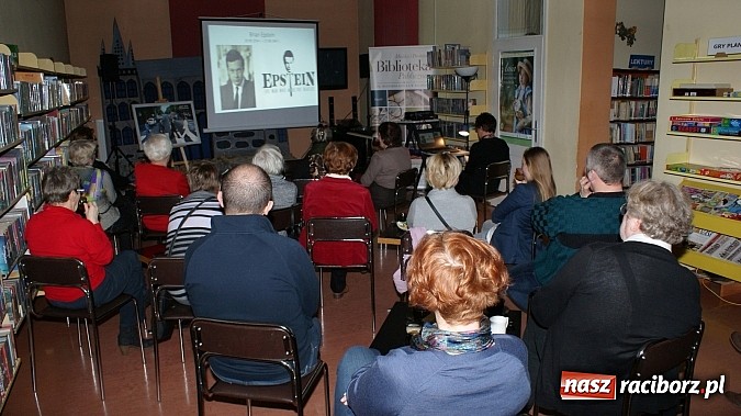 Zdjęcie w galerii na portalu naszraciborz.pl: We love The Beatles! – wieczór muzyczny w bibliotece  wiadomości z regionu