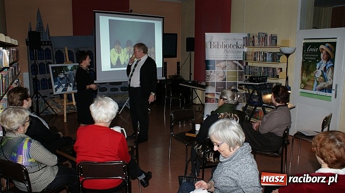 Zdjęcie w galerii na portalu naszraciborz.pl: We love The Beatles! – wieczór muzyczny w bibliotece  wiadomości z regionu