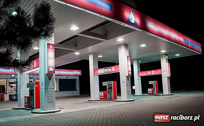Zdjęcie w galerii na portalu naszraciborz.pl: Najniższe ceny paliw w okolicy - nowa stacja paliw w Pietraszynie wiadomości z regionu