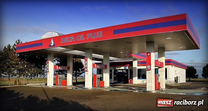 Zdjęcie w galerii na portalu naszraciborz.pl: Najniższe ceny paliw w okolicy - nowa stacja paliw w Pietraszynie wiadomości z regionu