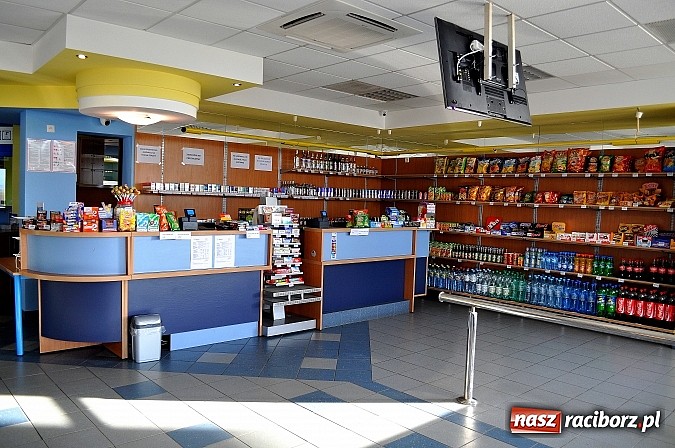 Zdjęcie w galerii na portalu naszraciborz.pl: Najniższe ceny paliw w okolicy - nowa stacja paliw w Pietraszynie wiadomości z regionu