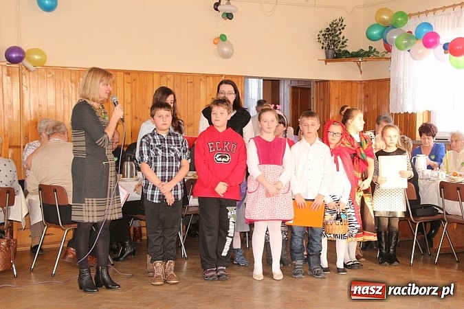 Zdjęcie w galerii na portalu naszraciborz.pl: Jubileuszowy Dzień Seniora w Wojnowicach wiadomości z regionu