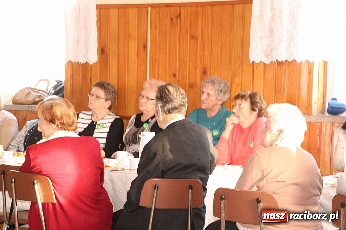 Zdjęcie w galerii na portalu naszraciborz.pl: Jubileuszowy Dzień Seniora w Wojnowicach wiadomości z regionu