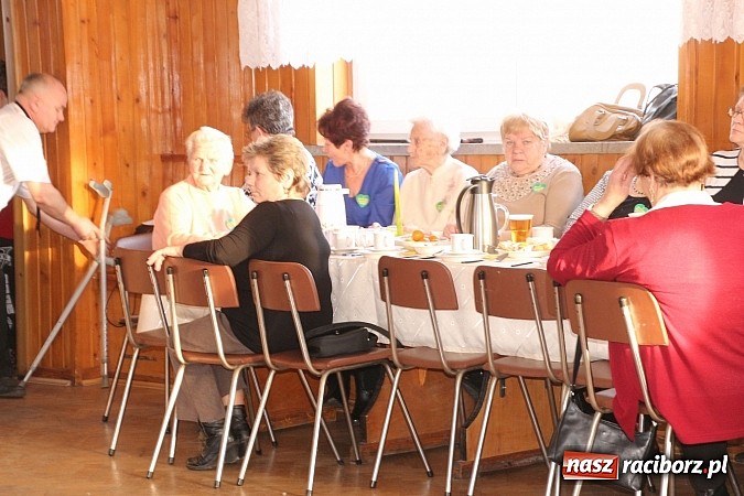 Zdjęcie w galerii na portalu naszraciborz.pl: Jubileuszowy Dzień Seniora w Wojnowicach wiadomości z regionu
