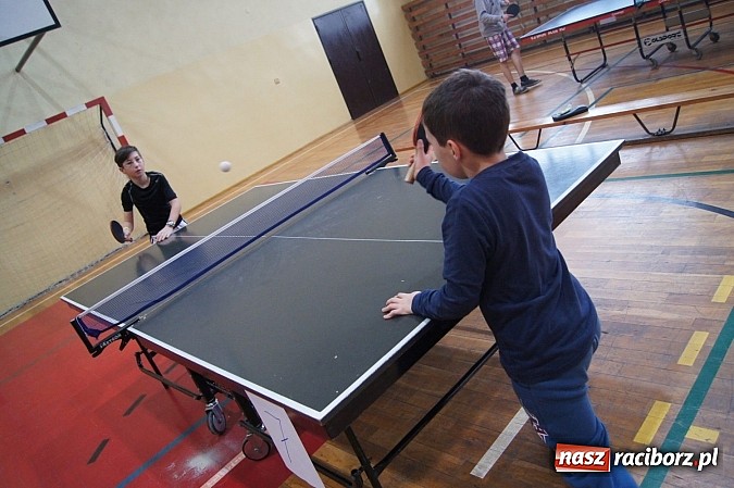 Zdjęcie w galerii na portalu naszraciborz.pl: W Nędzy walczyli o puchar wójta wiadomości z regionu