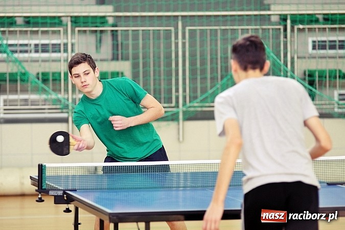 Zdjęcie w galerii na portalu naszraciborz.pl: Zawody rekreacyjne na Arenie Rafako wiadomości z regionu