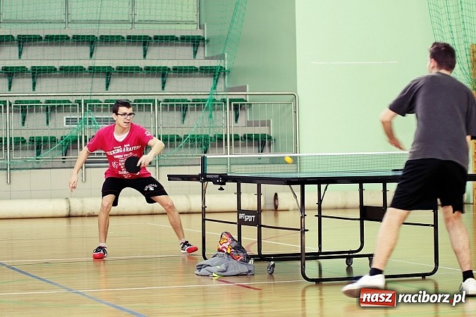 Zdjęcie w galerii na portalu naszraciborz.pl: Zawody rekreacyjne na Arenie Rafako wiadomości z regionu