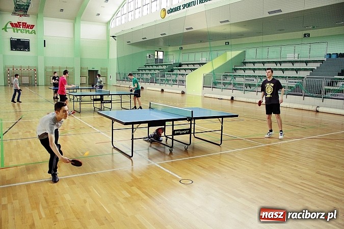 Zdjęcie w galerii na portalu naszraciborz.pl: Zawody rekreacyjne na Arenie Rafako wiadomości z regionu