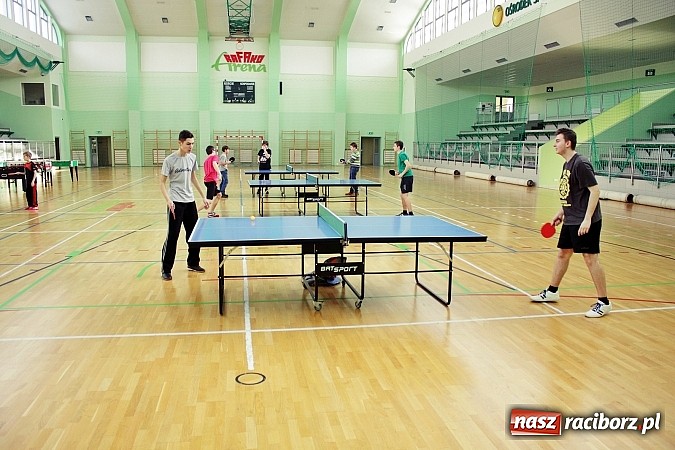 Zdjęcie w galerii na portalu naszraciborz.pl: Zawody rekreacyjne na Arenie Rafako wiadomości z regionu