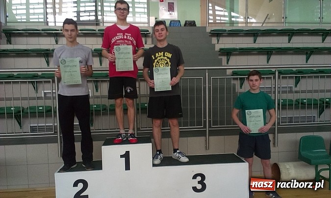 Zdjęcie w galerii na portalu naszraciborz.pl: Zawody rekreacyjne na Arenie Rafako wiadomości z regionu