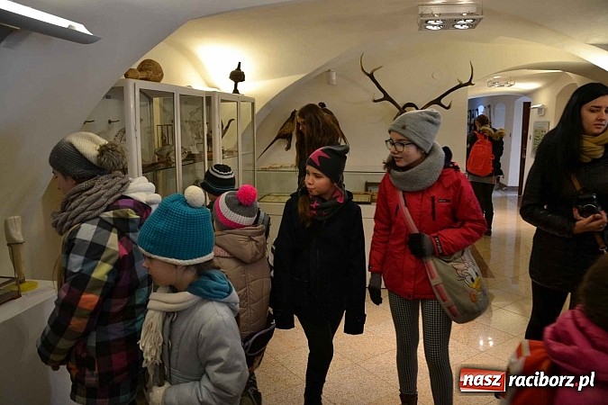 Zdjęcie w galerii na portalu naszraciborz.pl: Spotkanie z alchemikiem zainaugurowało Zamkową Zimową Akademię Nauki 2015  wiadomości z regionu