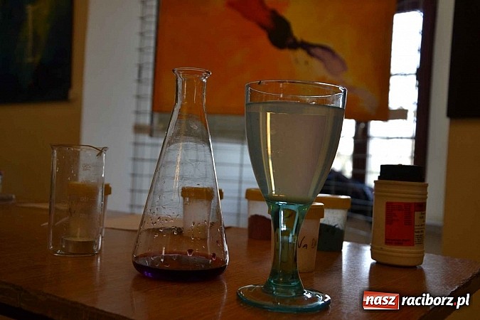 Zdjęcie w galerii na portalu naszraciborz.pl: Spotkanie z alchemikiem zainaugurowało Zamkową Zimową Akademię Nauki 2015  wiadomości z regionu