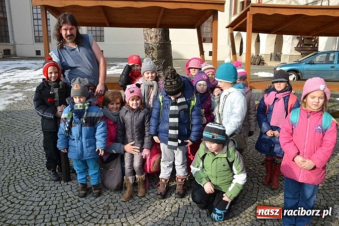 Zdjęcie w galerii na portalu naszraciborz.pl: Spotkanie z alchemikiem zainaugurowało Zamkową Zimową Akademię Nauki 2015  wiadomości z regionu