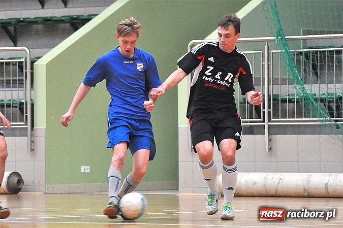 Zdjęcie w galerii na portalu naszraciborz.pl: Nowy mistrz rozgromiony przez Harpagany wiadomości z regionu