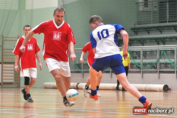 Zdjęcie w galerii na portalu naszraciborz.pl: Nowy mistrz rozgromiony przez Harpagany wiadomości z regionu