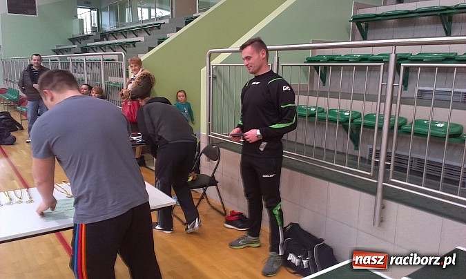 Zdjęcie w galerii na portalu naszraciborz.pl: Siatkonoga na Arenie Rafako wiadomości z regionu