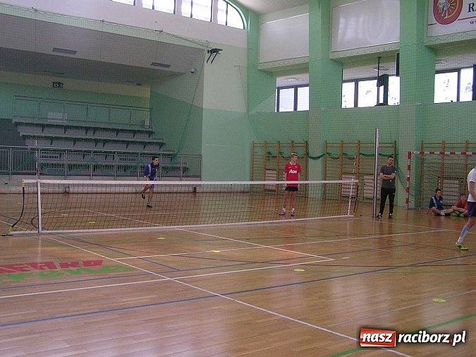 Zdjęcie w galerii na portalu naszraciborz.pl: Siatkonoga na Arenie Rafako wiadomości z regionu
