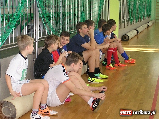 Zdjęcie w galerii na portalu naszraciborz.pl: Siatkonoga na Arenie Rafako wiadomości z regionu