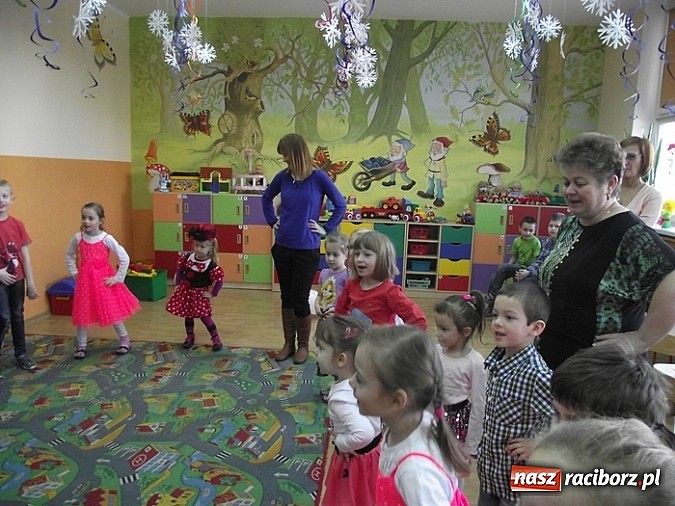 Zdjęcie w galerii na portalu naszraciborz.pl: Dzień Otwarty w Przedszkolu w Brzeziu wiadomości z regionu