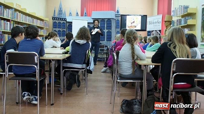 Zdjęcie w galerii na portalu naszraciborz.pl: Magiczne ferie z biblioteką. Warsztaty z Mangi i Anime wiadomości z regionu