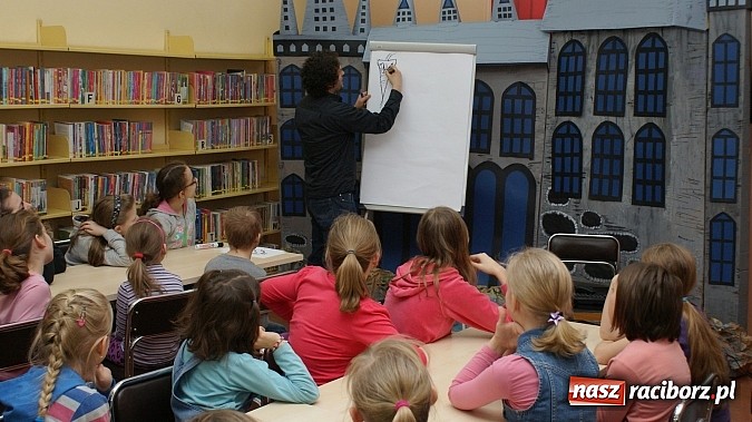 Zdjęcie w galerii na portalu naszraciborz.pl: Magiczne ferie z biblioteką. Warsztaty z Mangi i Anime wiadomości z regionu
