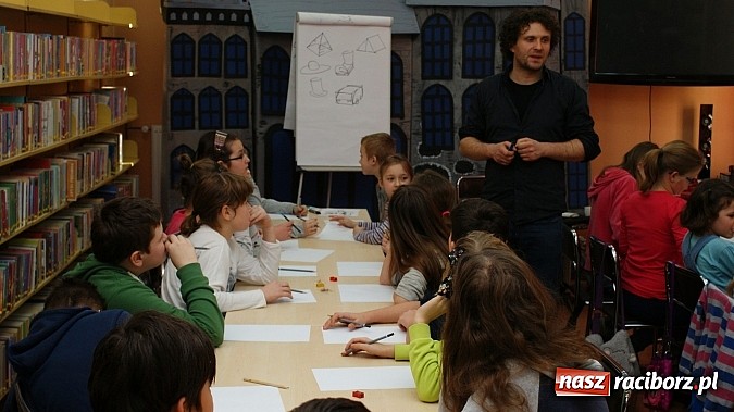 Zdjęcie w galerii na portalu naszraciborz.pl: Magiczne ferie z biblioteką. Warsztaty z Mangi i Anime wiadomości z regionu