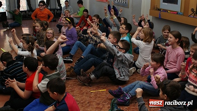 Zdjęcie w galerii na portalu naszraciborz.pl: Magiczne ferie z biblioteką. Warsztaty z Mangi i Anime wiadomości z regionu