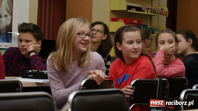 Zdjęcie w galerii na portalu naszraciborz.pl: Magiczne ferie z biblioteką. Warsztaty z Mangi i Anime wiadomości z regionu