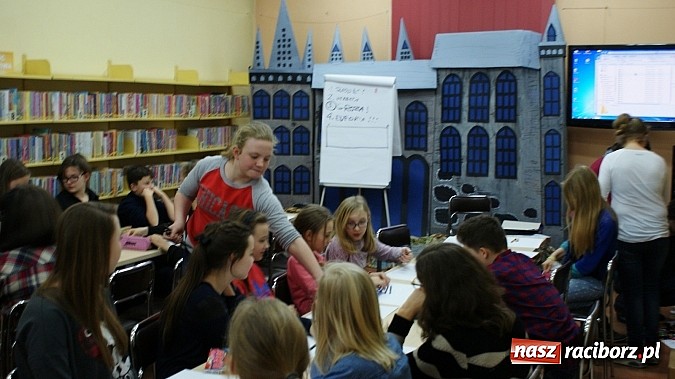 Zdjęcie w galerii na portalu naszraciborz.pl: Magiczne ferie z biblioteką. Warsztaty z Mangi i Anime wiadomości z regionu