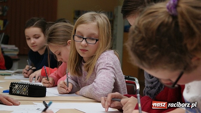Zdjęcie w galerii na portalu naszraciborz.pl: Magiczne ferie z biblioteką. Warsztaty z Mangi i Anime wiadomości z regionu