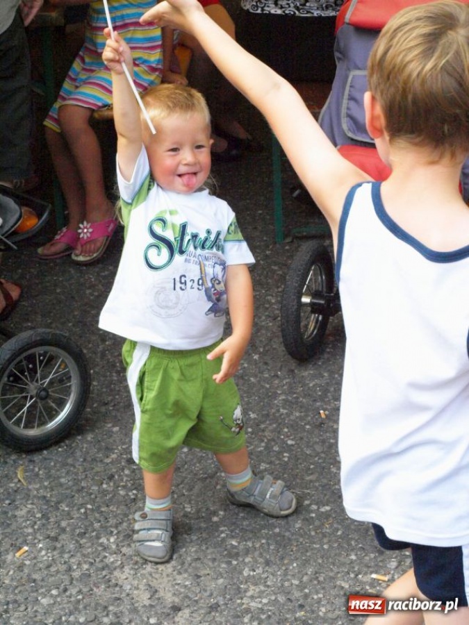 Zdjęcie w galerii na portalu naszraciborz.pl: Dni Krzanowic: UKS zbiera na II ligę wiadomości z regionu