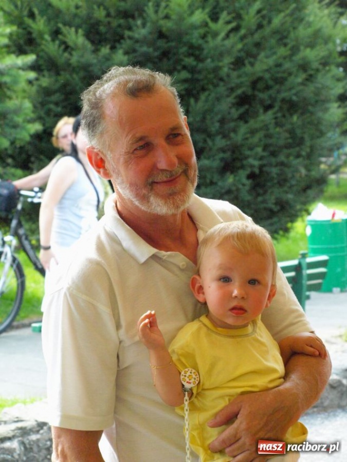 Zdjęcie w galerii na portalu naszraciborz.pl: Dni Krzanowic: UKS zbiera na II ligę wiadomości z regionu