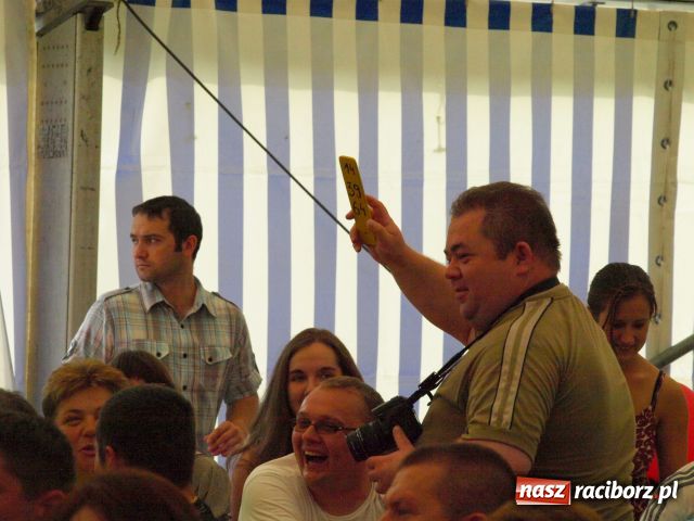 Zdjęcie w galerii na portalu naszraciborz.pl: Dni Krzanowic: UKS zbiera na II ligę wiadomości z regionu