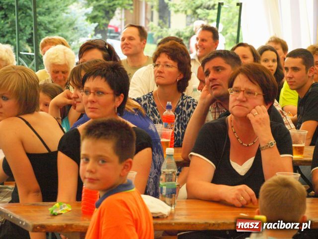 Zdjęcie w galerii na portalu naszraciborz.pl: Dni Krzanowic: UKS zbiera na II ligę wiadomości z regionu