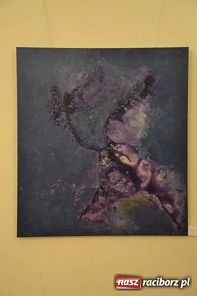 Zdjęcie w galerii na portalu naszraciborz.pl: Metapsychiczne Treści - na zamku otwarto nową wystawę wiadomości z regionu