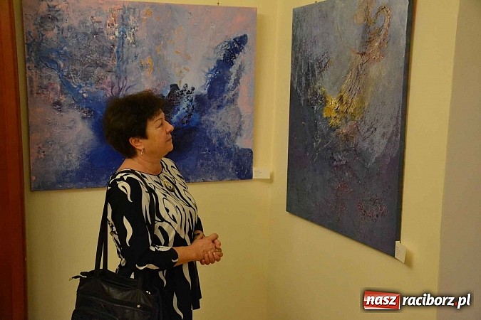 Zdjęcie w galerii na portalu naszraciborz.pl: Metapsychiczne Treści - na zamku otwarto nową wystawę wiadomości z regionu