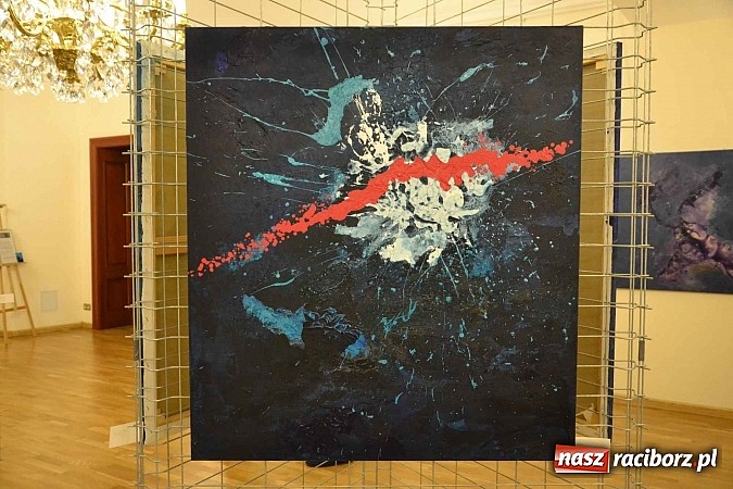 Zdjęcie w galerii na portalu naszraciborz.pl: Metapsychiczne Treści - na zamku otwarto nową wystawę wiadomości z regionu