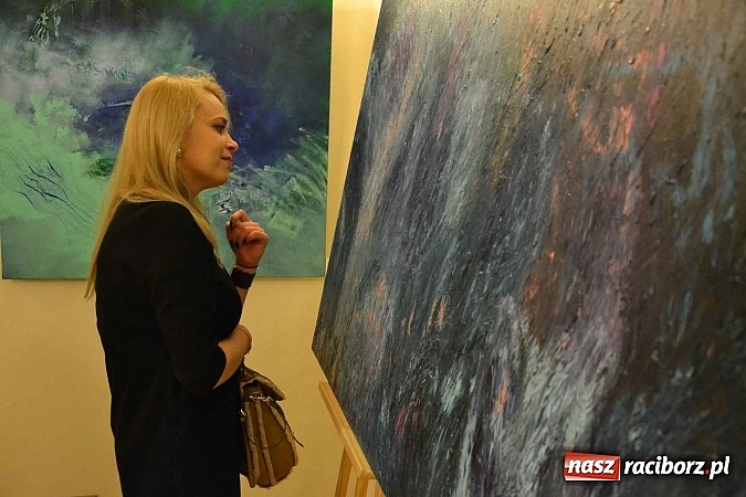 Zdjęcie w galerii na portalu naszraciborz.pl: Metapsychiczne Treści - na zamku otwarto nową wystawę wiadomości z regionu