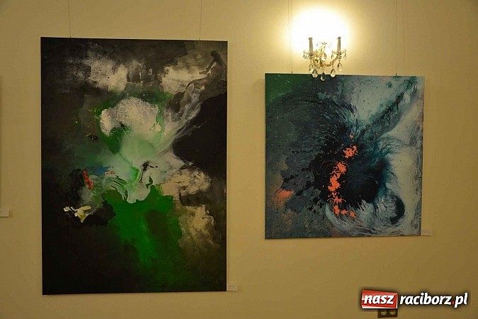 Zdjęcie w galerii na portalu naszraciborz.pl: Metapsychiczne Treści - na zamku otwarto nową wystawę wiadomości z regionu