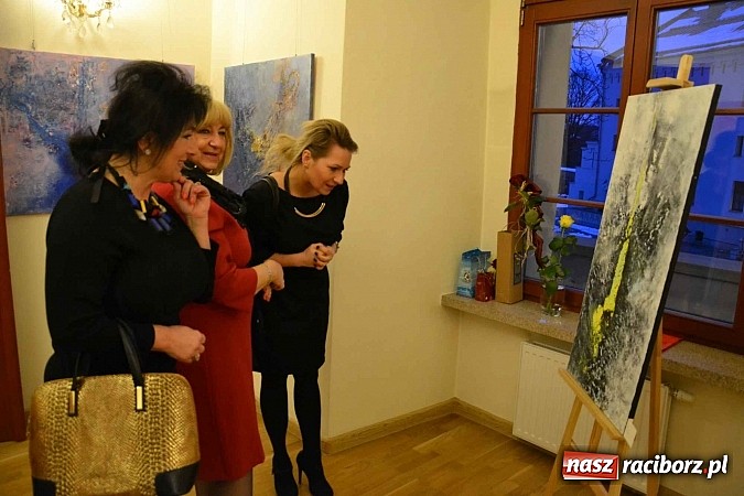 Zdjęcie w galerii na portalu naszraciborz.pl: Metapsychiczne Treści - na zamku otwarto nową wystawę wiadomości z regionu