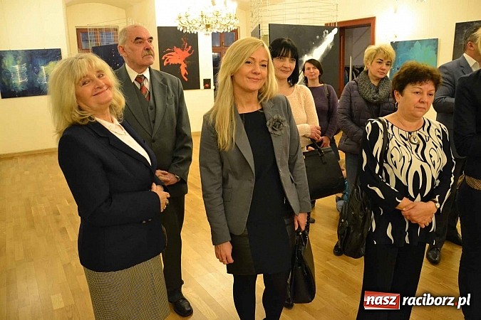 Zdjęcie w galerii na portalu naszraciborz.pl: Metapsychiczne Treści - na zamku otwarto nową wystawę wiadomości z regionu