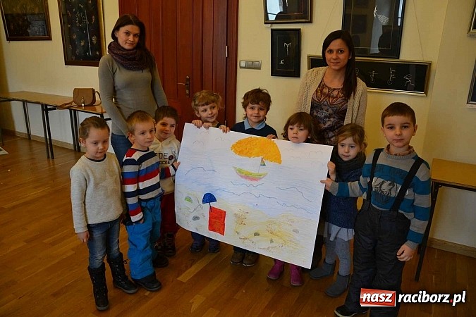 Zdjęcie w galerii na portalu naszraciborz.pl: Studio fryzjerskie oraz kącik plastyczny na Zamku Piastowskim wiadomości z regionu