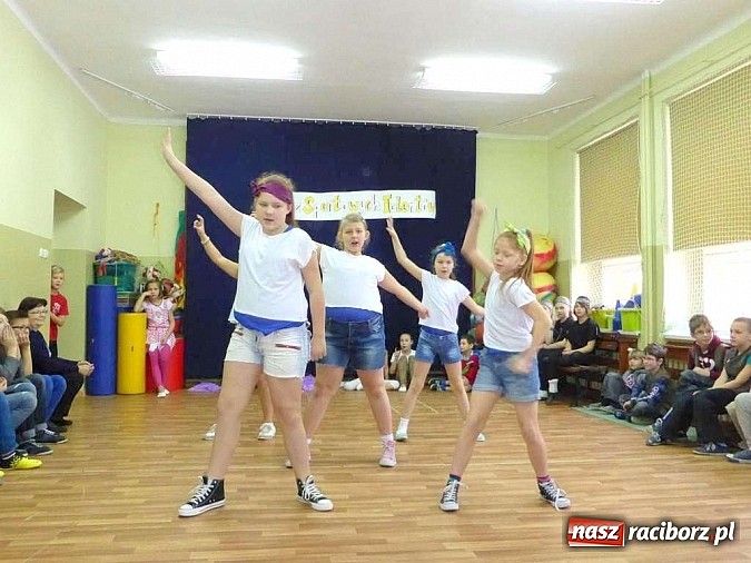 Zdjęcie w galerii na portalu naszraciborz.pl: Szkoła w Rzuchowie w ogólnopolskim konkursie talentów wiadomości z regionu